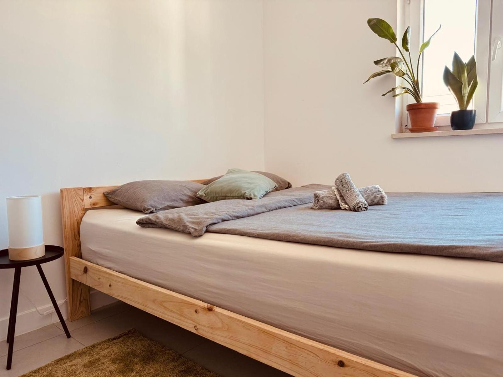 Saone Guesthouse & Coworking Ерисейра Екстериор снимка